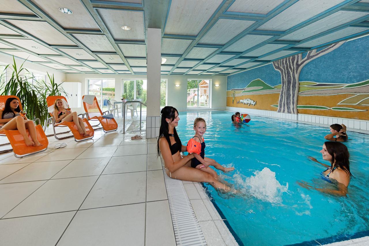 Gasthof - Hotel Zum Ochsen Gmbh Berghulen Εξωτερικό φωτογραφία