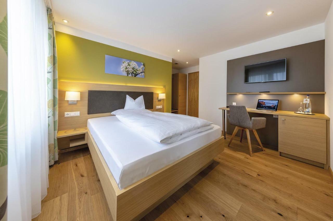 Gasthof - Hotel Zum Ochsen Gmbh Berghulen Εξωτερικό φωτογραφία